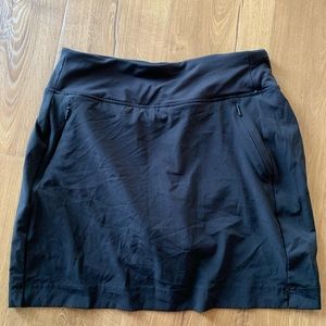 Black Skort